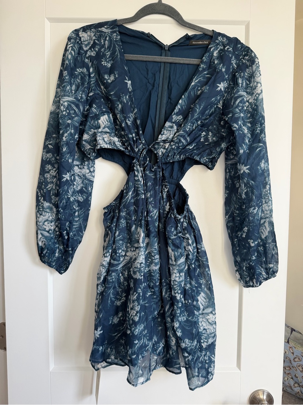 Abercrombie & Fitch Navy Floral Tie-Front Cutout Mini Dress